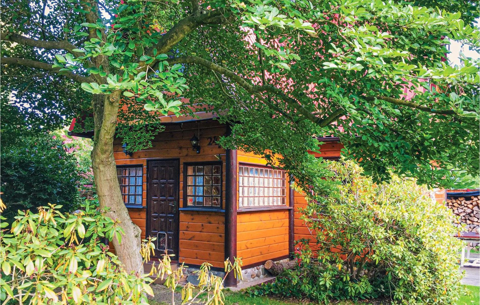 3 Bedroom Lovely Home In Nowe Warpno Zewnętrze zdjęcie